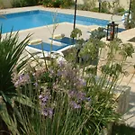 Three Bedroom With Private Pool And Landscaped Garden Close To The Villa