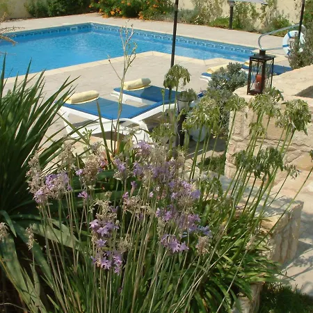 Three Bedroom With Private Pool And Landscaped Garden Close To The Villa