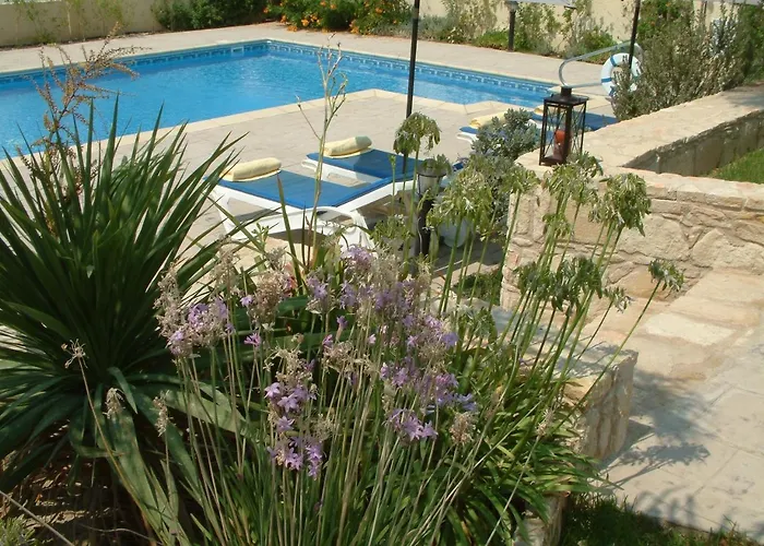 Three Bedroom With Private Pool And Landscaped Garden Close To The Villa